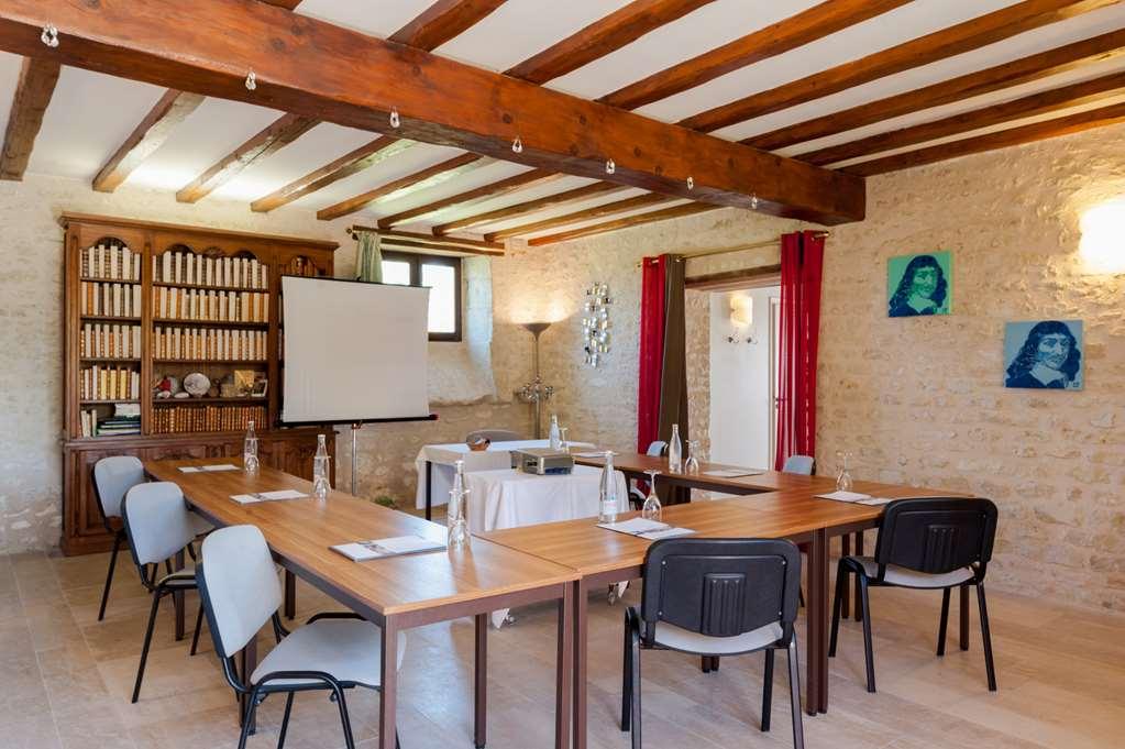 Le Pigeonnier Du Perron Hotel أفايْ وسائل الراحة الصورة