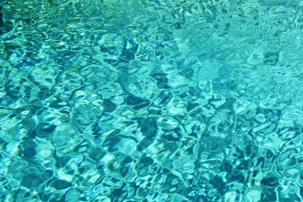 Le Pigeonnier Du Perron Hotel أفايْ وسائل الراحة الصورة