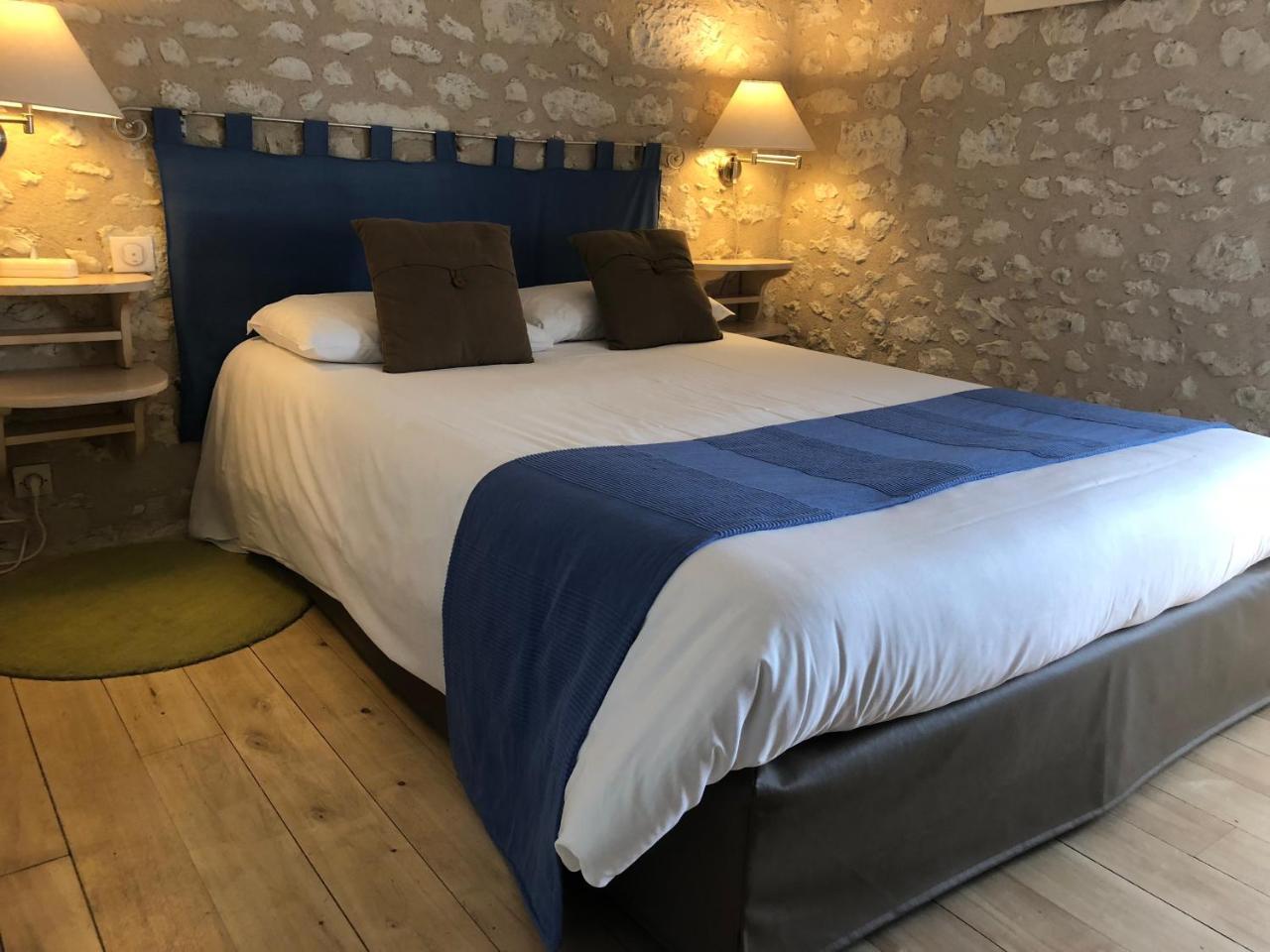 Le Pigeonnier Du Perron Hotel أفايْ المظهر الخارجي الصورة